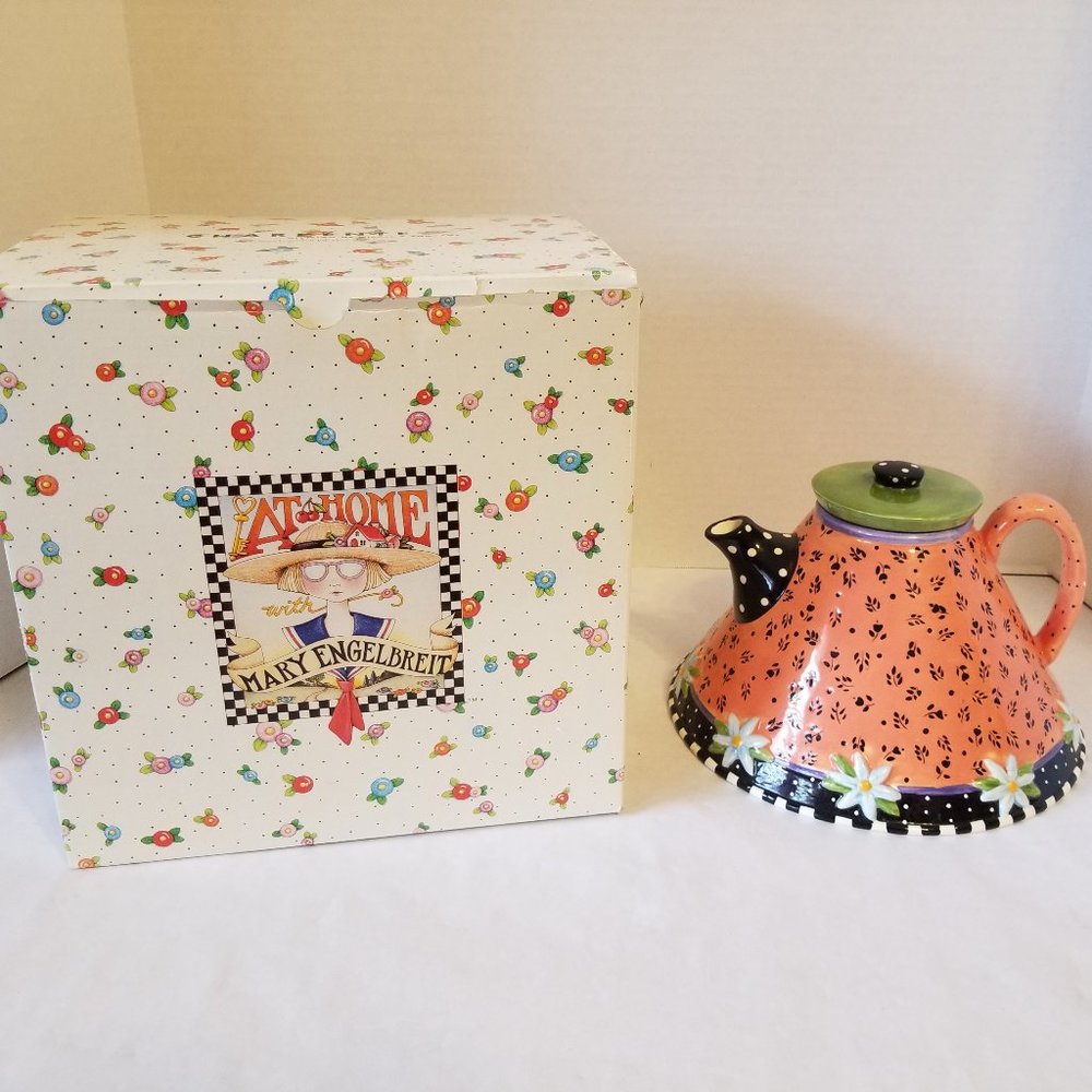 1997 Mary Engelbreit "Vintage Daisy" Teapot